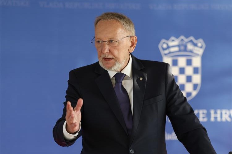 Slika /2025/HN_20251113300819.jpg