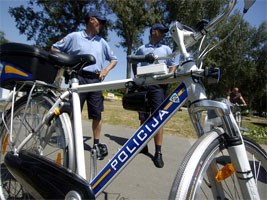 Slika A1_WEB_ILUSTRACIJE/POLICIJA_ILUSTRACIJE/bicikl_policija.jpg