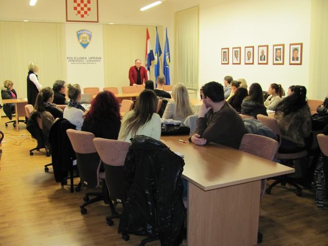 Slika PU_PG/razboj-mala.jpg