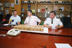 Slika PU_SD/topvijesti/godina_2009/srpanj/droga_ma..jpg