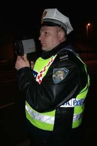 Slika fotke_ilustracije/policajac_promet.jpg