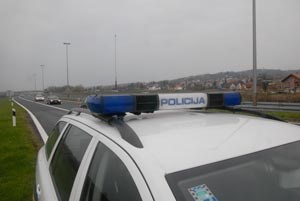 Slika fotke_ilustracije/policija02.jpg