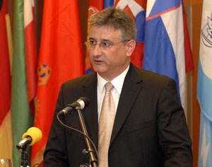 Slika karamarko/karamarko_SMALL.jpg