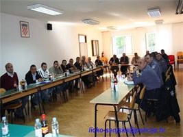Slika topvijesti/2012/listopad/lika_zima.jpg