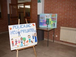 Slika topvijesti/2012/rujan/Policajac_moj-prijatelj.jpg