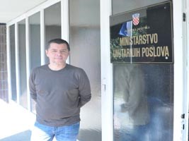 Slika topvijesti/2012/rujan/Sasa_Lazic_Haiti.jpg