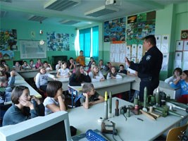 Slika topvijesti/2012/studeni/djeca_mine.jpg