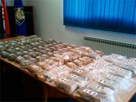 Slika topvijesti/2012/studeni/marihuana01.jpg