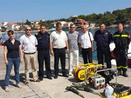 Slika topvijesti/2013/kolovoz/dugi_otok_vatrogasci.jpg