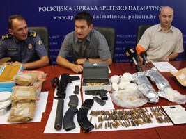 Slika topvijesti/2013/kolovoz/st_zapljena_droge_000.jpg