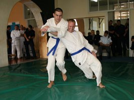 Slika topvijesti/2013/rujan/samoobrana000.jpg