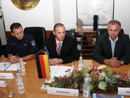 Slika topvijesti/2013/srpanj/sastanak000.jpg