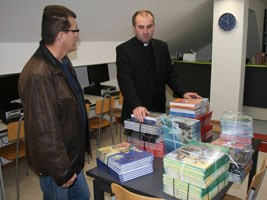 Slika topvijesti/2013/studeni/zaklada_pozega00.jpg