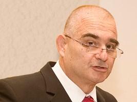 Slika topvijesti/2013/travanj/09_04_datafocus_001.jpg