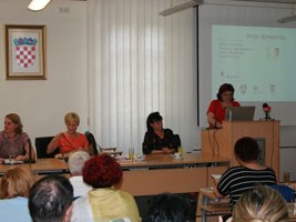 Slika topvijesti/2014/lipanj/Dvije_djevojcice_000.jpg