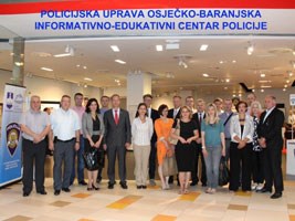 Slika topvijesti/2014/srpanj/radionica_osijek_000.jpg