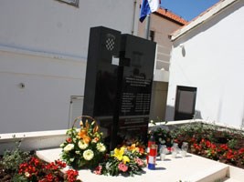 Slika topvijesti/2014/svibanj/dubrovnik_spomen_obiljezje/dubrovnik_00.jpg