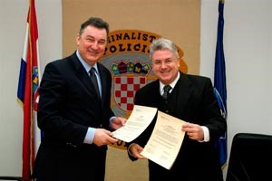 Slika topvijesti/godina2010/sijecanj/grbic_fisher01.jpg