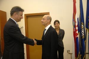 Slika topvijesti/godina_2009/lipanj/rose-i-karamarko.jpg