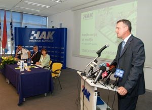 Slika topvijesti/godina_2009/rujan/hak02.jpg