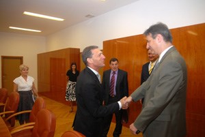 Slika topvijesti/godina_2009/srpanj_09/degert_karamarko.jpg