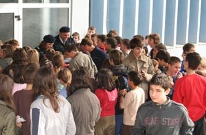 Slika topvijesti/godina_2009/studeni_09/Oruzje_drnis.jpg