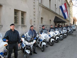 Slika topvijesti/godina_2009/travanj/lika_trening.jpg