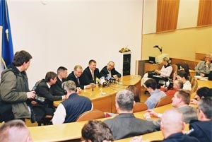 Slika topvijesti/ozujak/prvakonfe12.jpg
