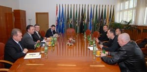 Slika topvijesti/ozujak08/aa_uzdanica_zagreb17_03.jpg