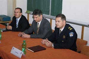 Slika topvijesti/studeni08/kolegij_PUspl-dal1.jpg