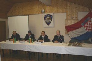 Slika topvijesti/studeni08/kolegij_osijek.jpg