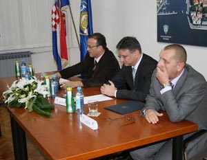 Slika topvijesti/studeni08/ministar_ZADAR_1.jpg