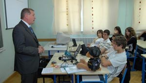 Slika topvijesti/svibanj08/MALAne_droga1.jpg
